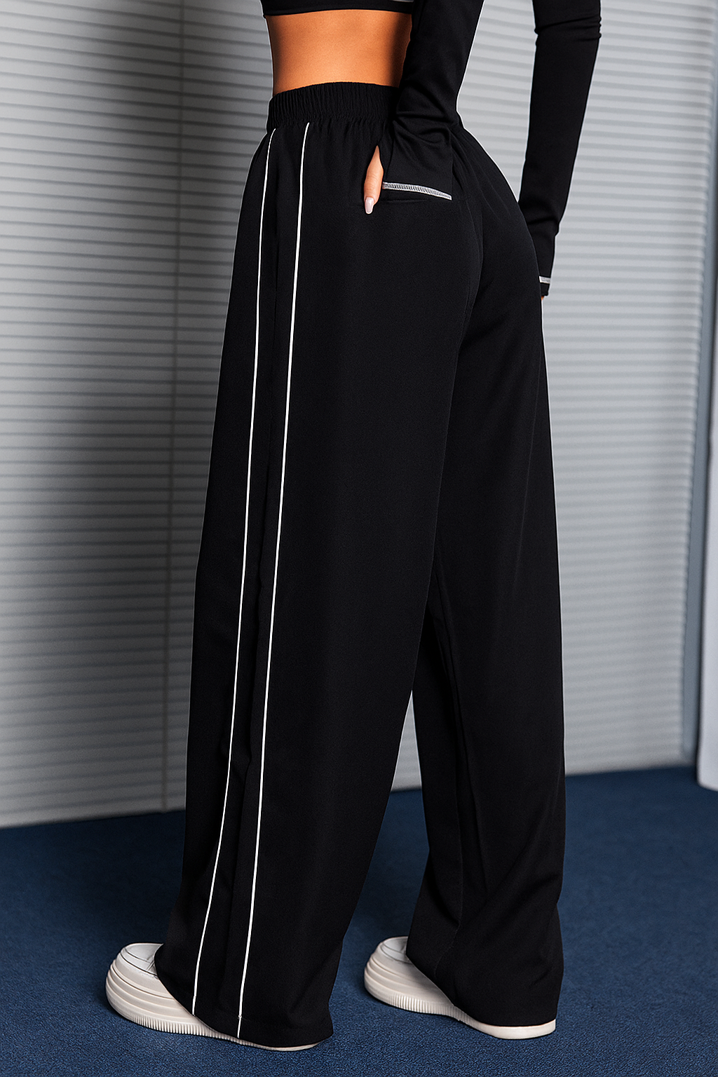 Velora Wide-Leg Street Pants